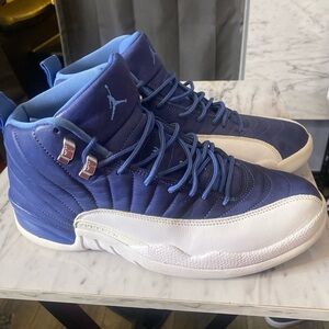 Jordan Athletic Shoes in Blue and White “Indigo”